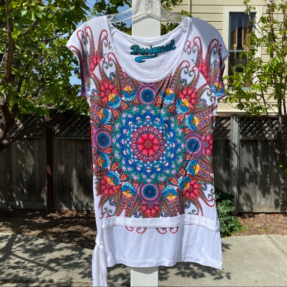 Desigual Colorful Short Sleeve Printed White Top Size Medium - Picture 1 of 6